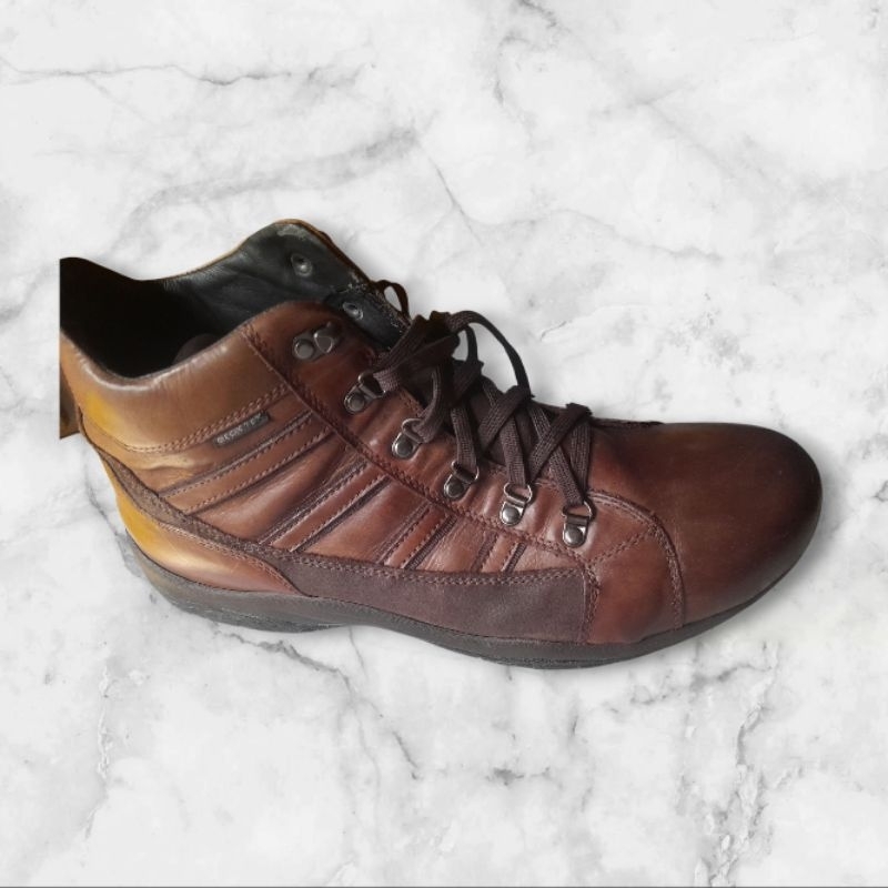 sepatu tracking Geox kulit asli original