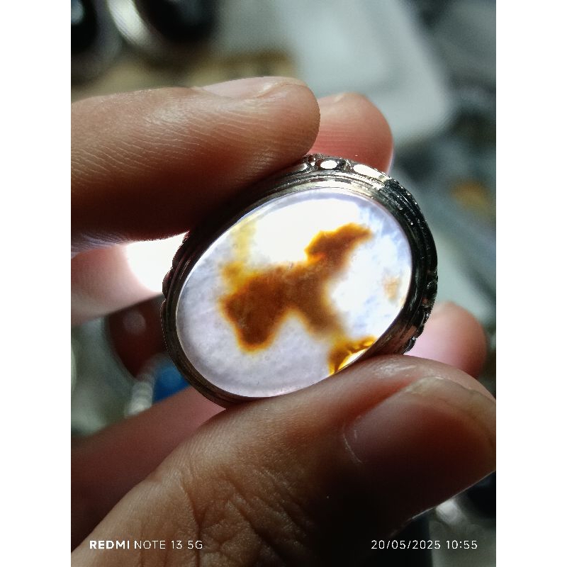 Batu Asli Yakut Motif Gambar Beruang