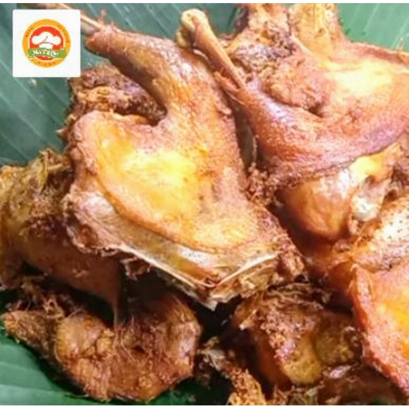 

ayam kampung ungkep bumbu kuning tinggal goreng plus sambel Frozen
