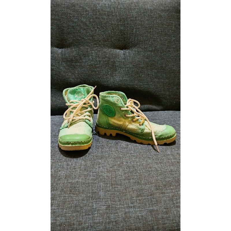 Palladium shoes sz 36 +adm