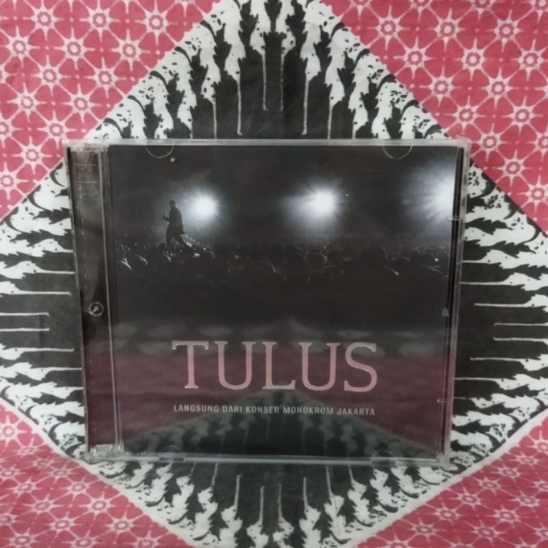 CD Tulus - Langsung dari konser monokrom jakarta - Segel