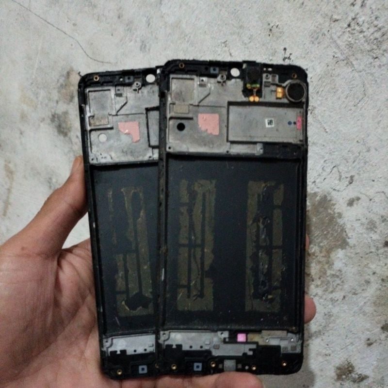 Frame lcd tatakan lcd Samsung a10 original copotan...