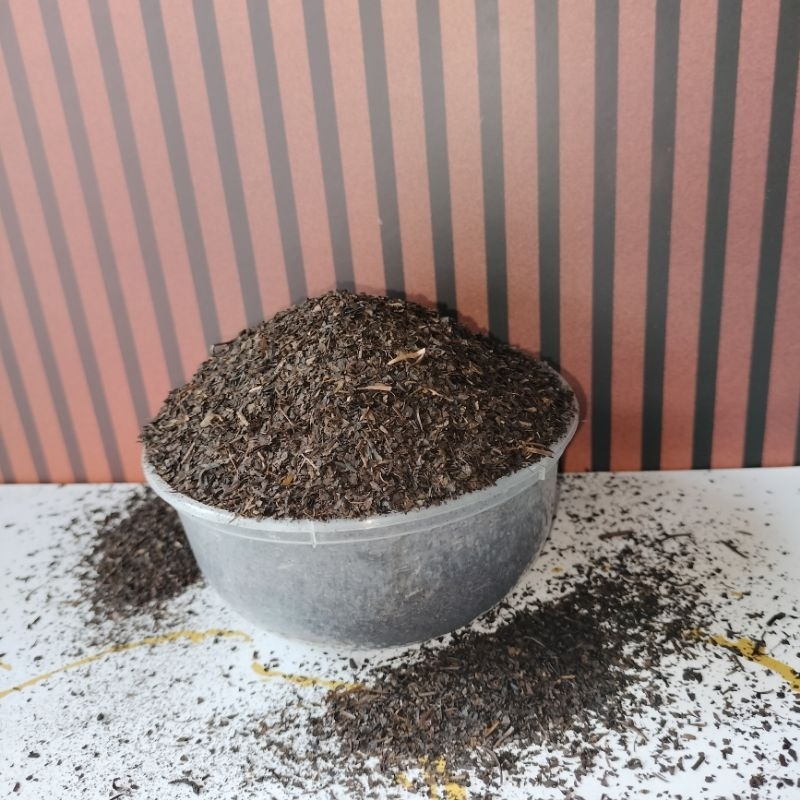 

1kg Daun Teh Hitam Serbuk