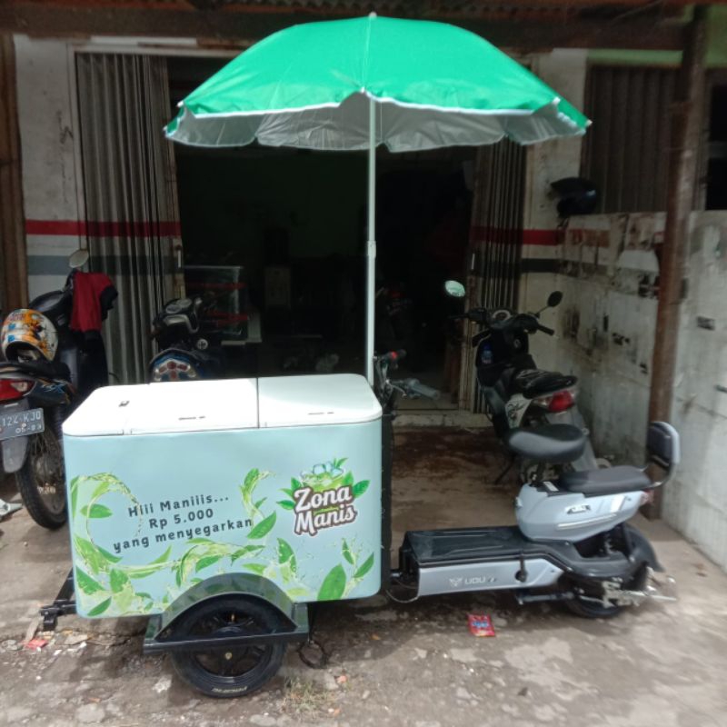 

Gerobak es kopi keliling 3 pintu/gerobox ice coffee/booth keliling kekininan (invoice)