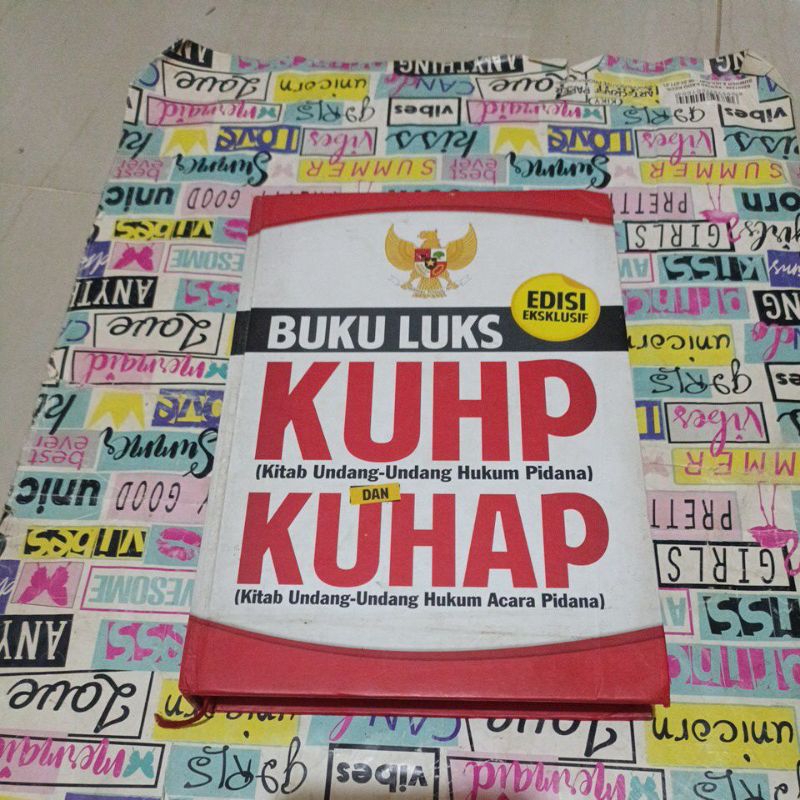 Buku LUKS - KUHP DAN KUHAP