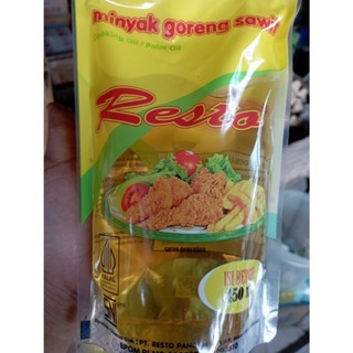 

Resto Minyak Goreng kemasan refill pouch 450 ml