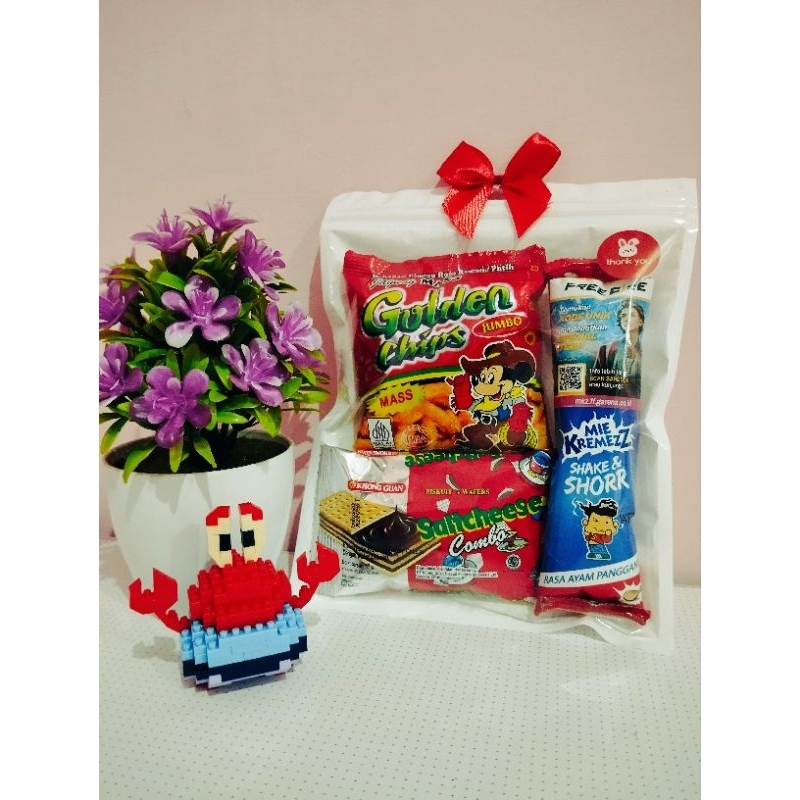 

Hampers Snack Merah