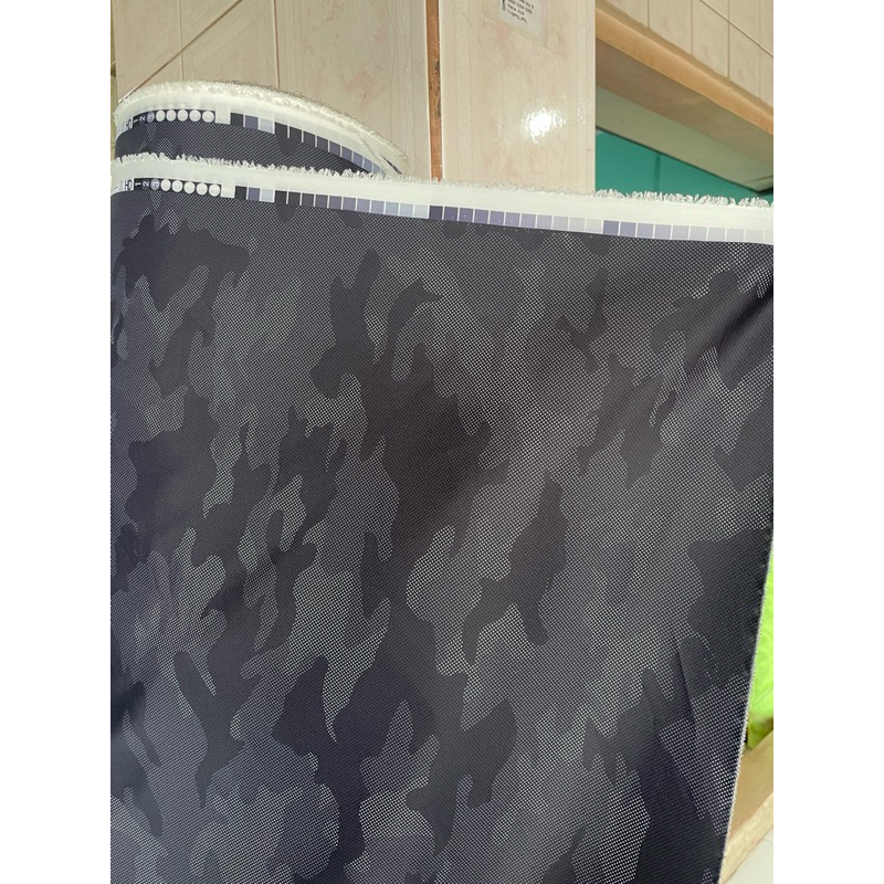 kain parasut mayer, motif loreng