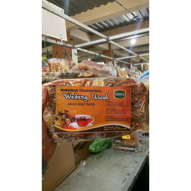 

Wedang uwuh rempah-rempah khas solo