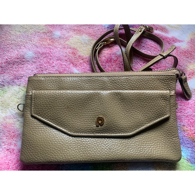 PRELOVED TAS PAPILLON ORIGINAL SLING BAG PAPILON preloved.byasa