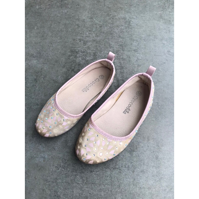 Crocodile Flat Shoes For Kids Preloved