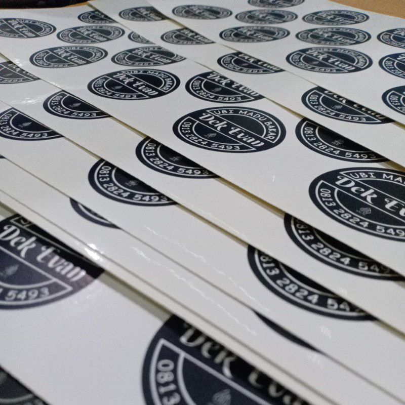 

Stiker Label Produk Makanan diameter 4cm