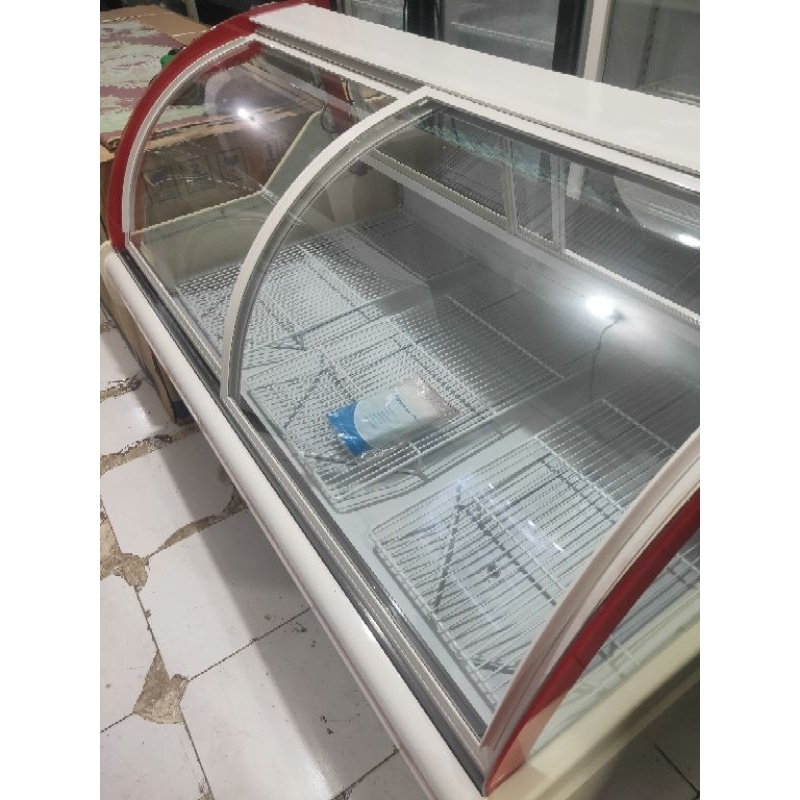 MEAT SHOWCASE 160 BEKAS