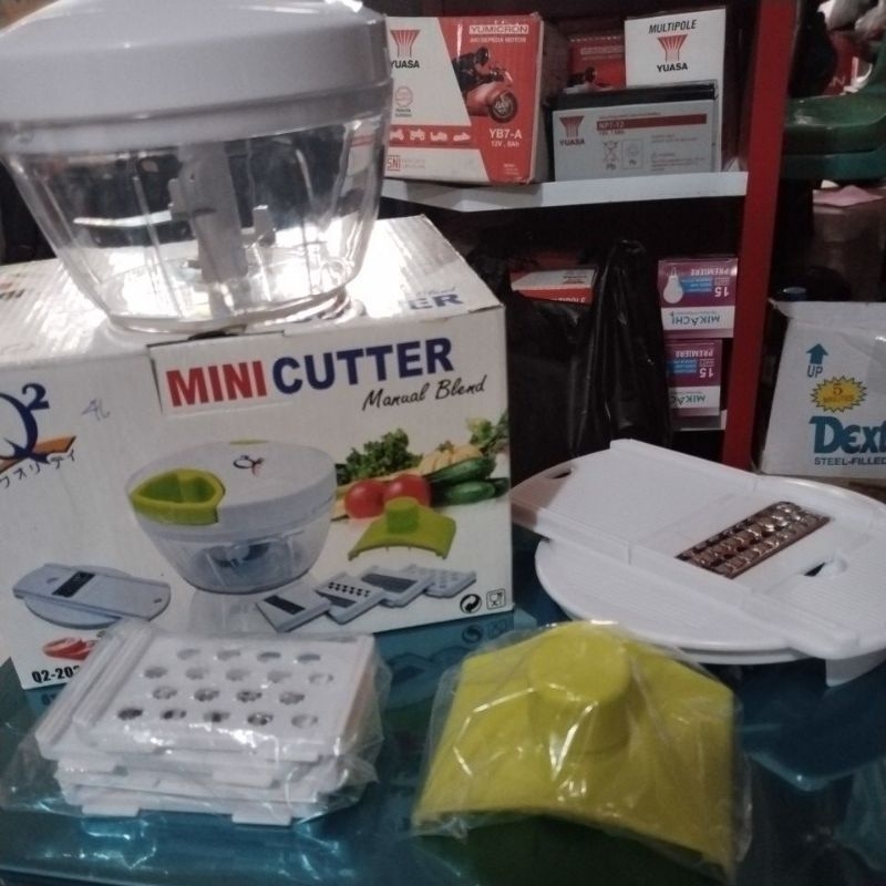 

mini cutter Q2-202