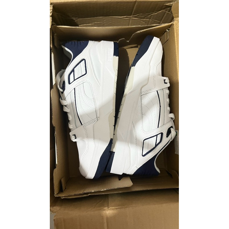 SEPATU PUMA SLIPSTREAM