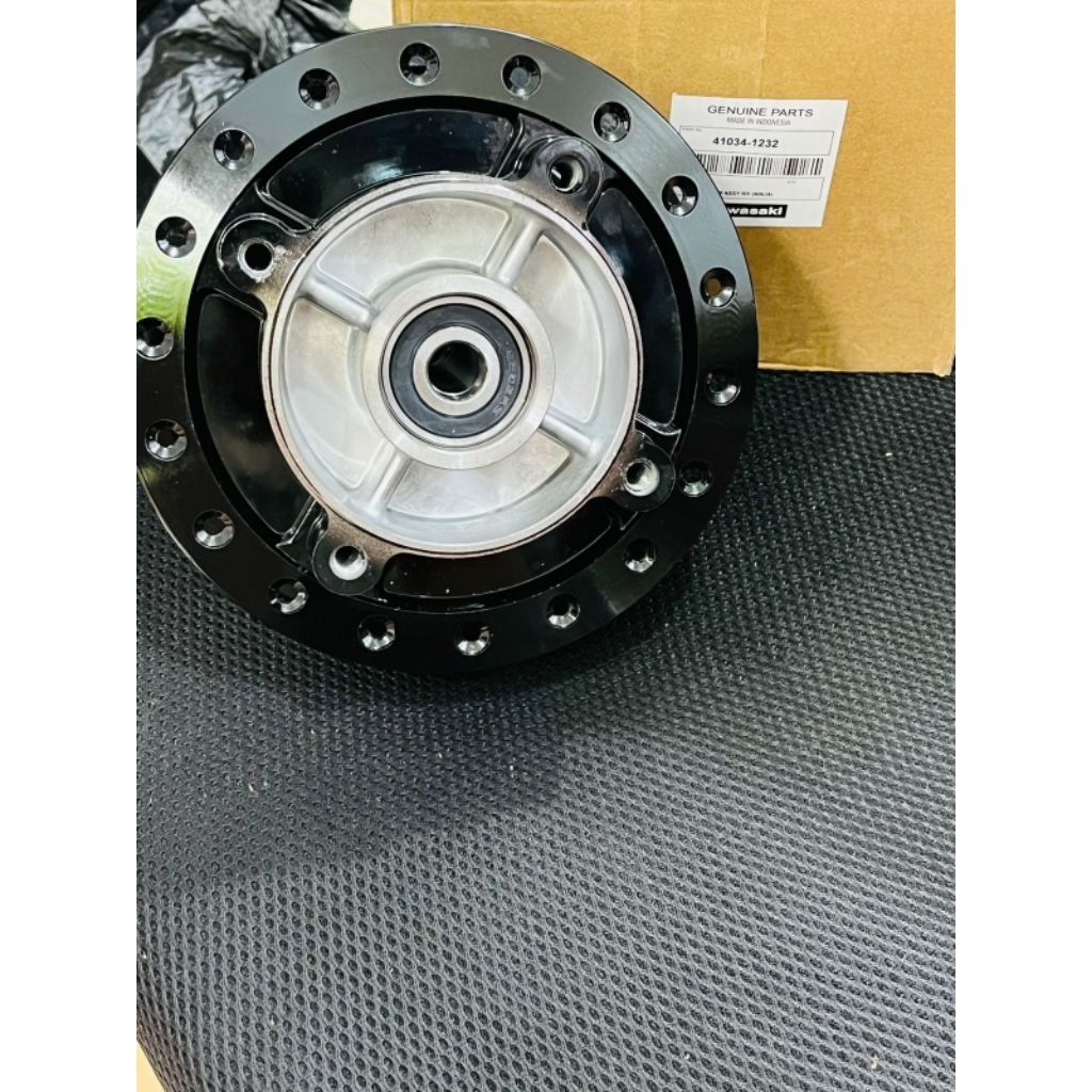 Tromol belakang kawasaki ninja 150R ninja 150 ss ninja 150 rr new old ori lokal