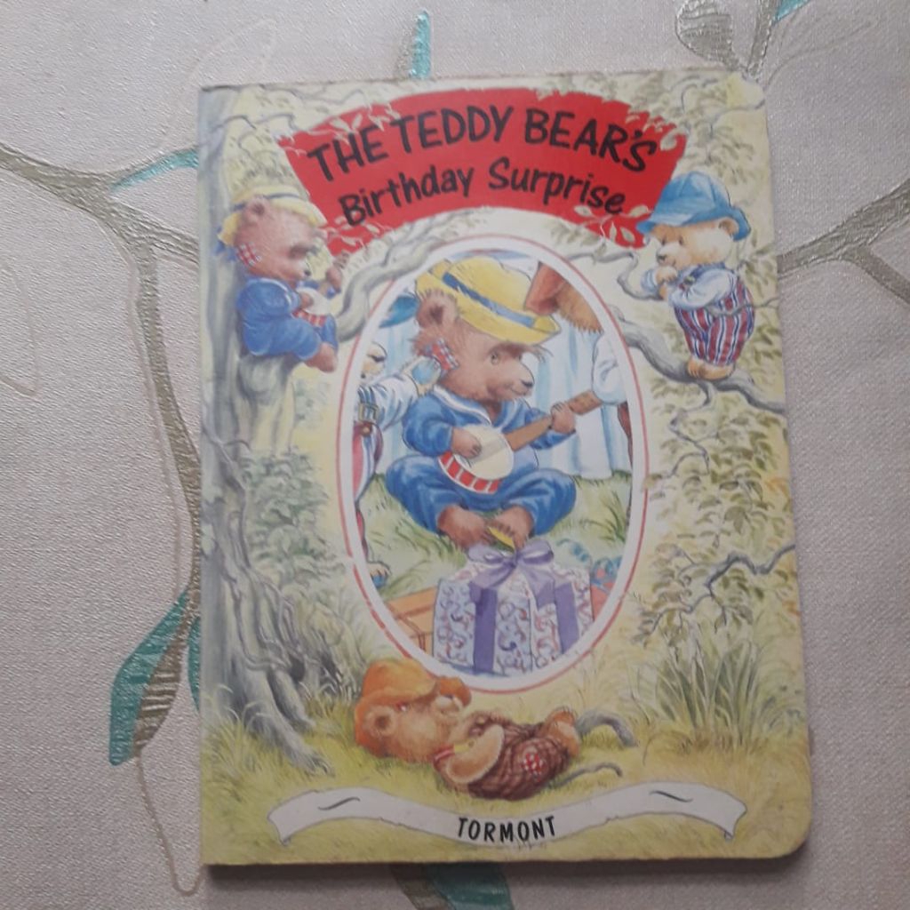 The Teddy Bears - Birthday Surprise (Board Book)