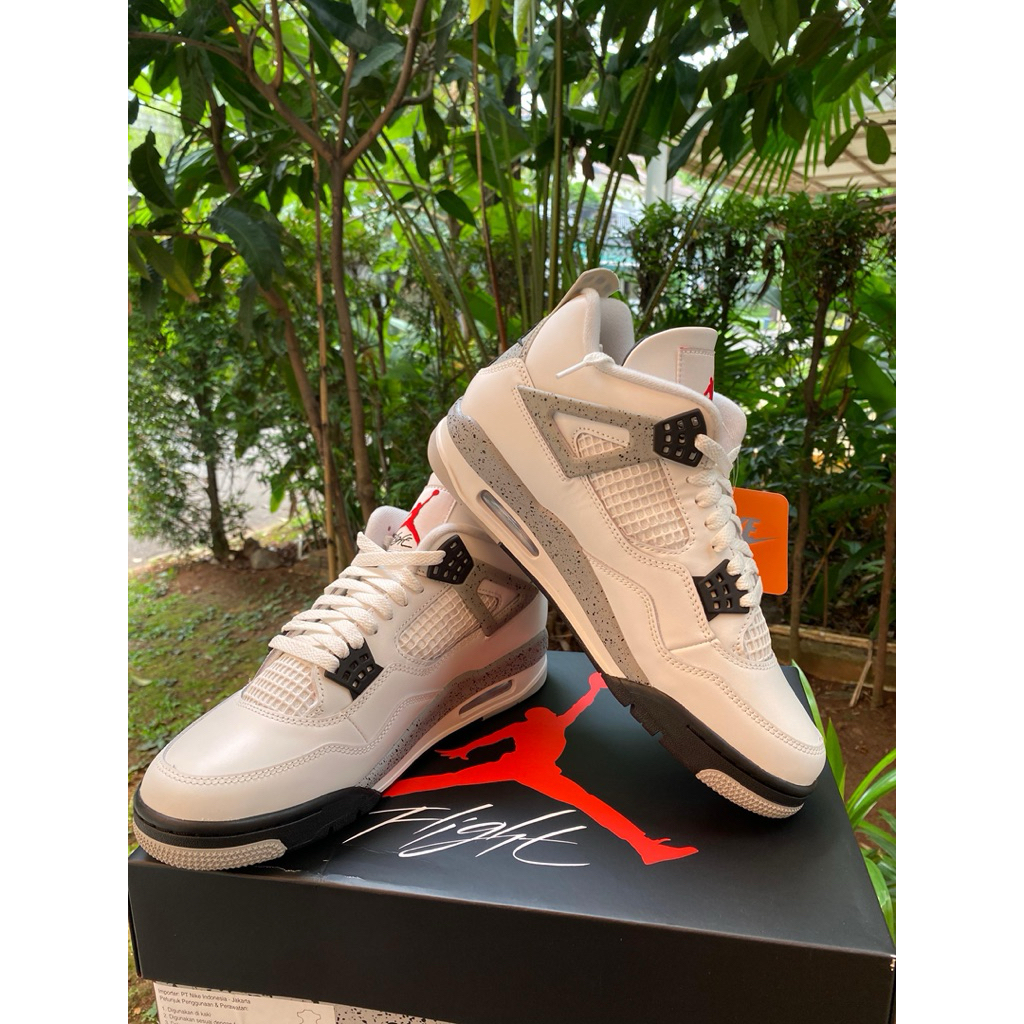 AIR JORDAN 4 WHITE CEMENT 100% AUTHENTIC