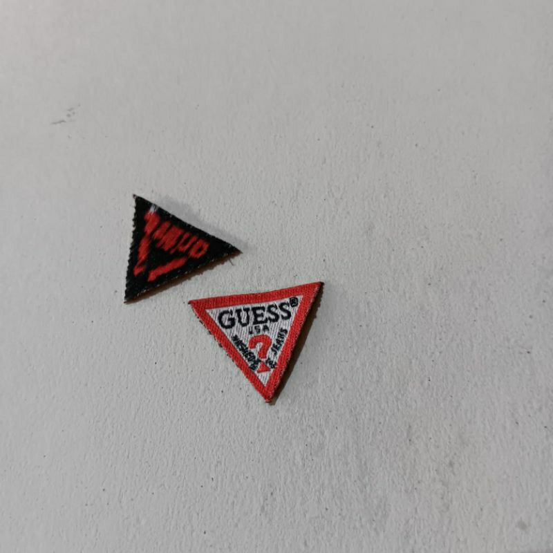 

guess logo tag label small original garment