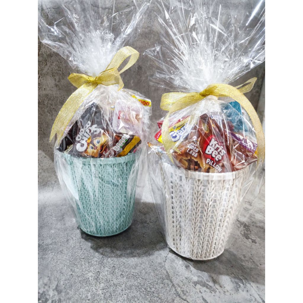 

Lili Hampers
