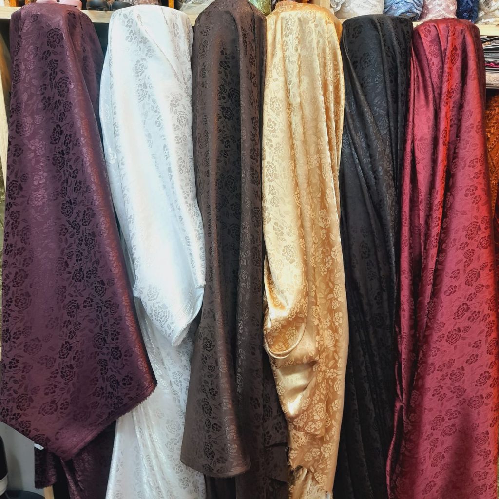 kain jaguar silk armani motif // premium original 100%