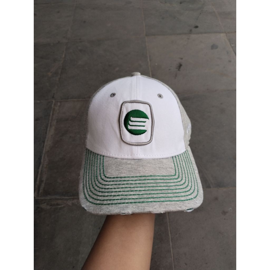 Topi Ripped NE x Bauer