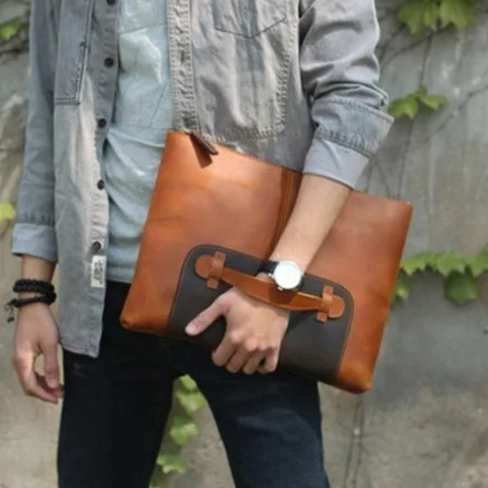 Tas Tangan Kulit Asli - Cover Ipad/Laptop