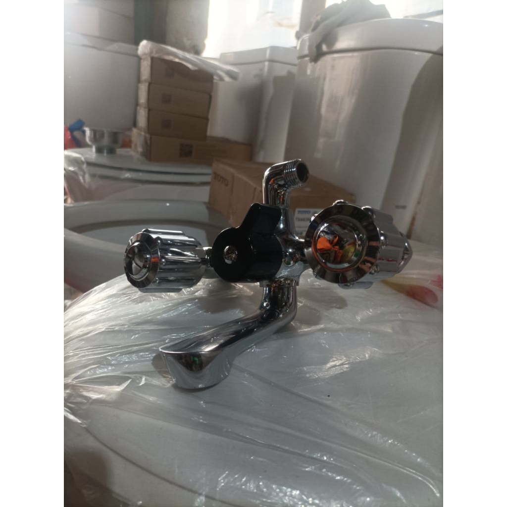 kran bathtub toto putar | kran shower toto panas dingin