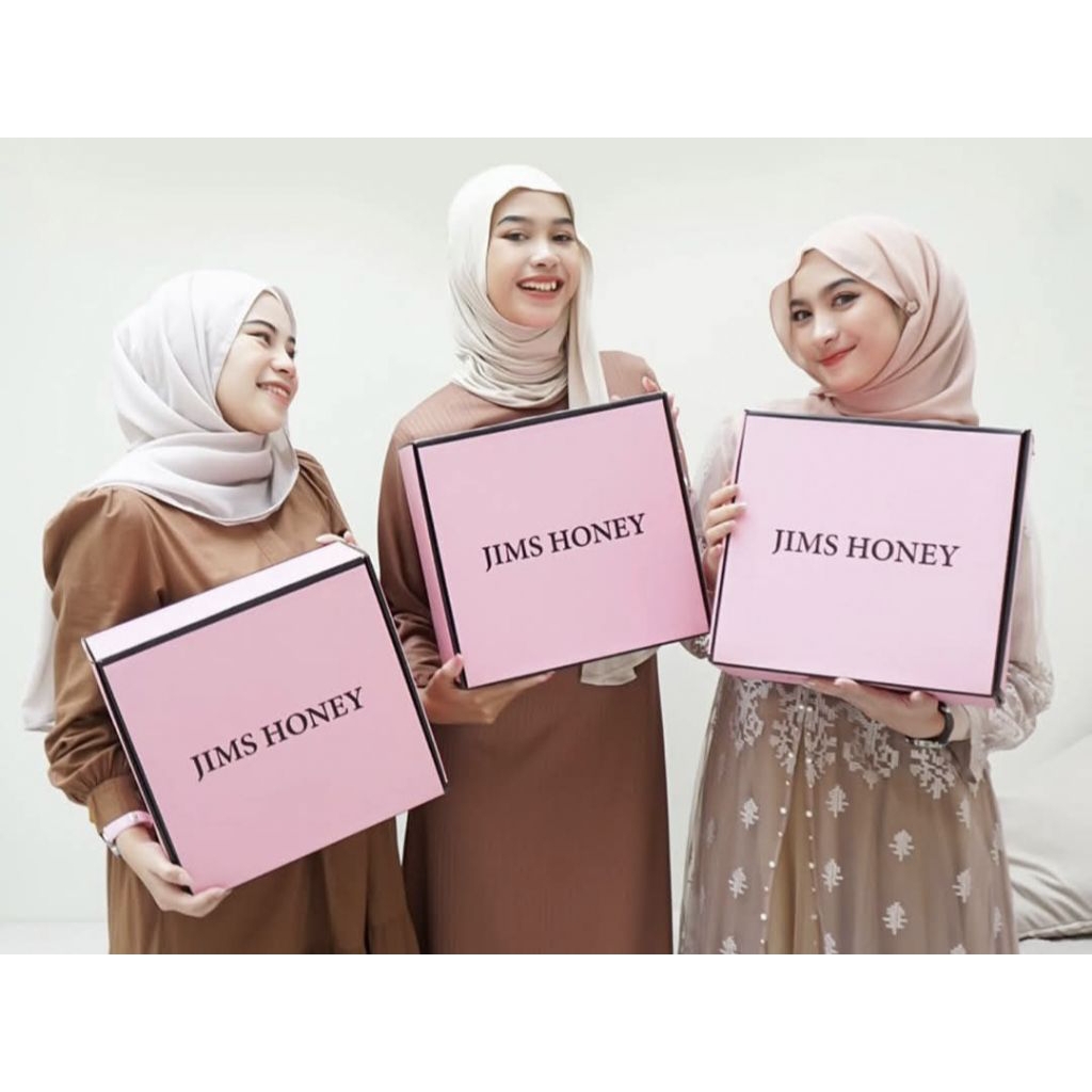 

JIMS HONEY BOX HAMPERS KOTAK KADO