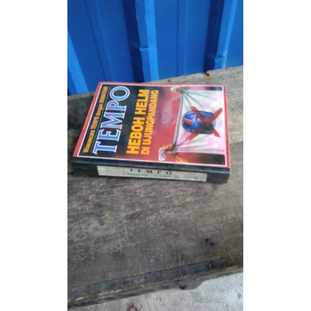 Majalah tempo bundel tahun 14 Nompember - 12 Desember 1987