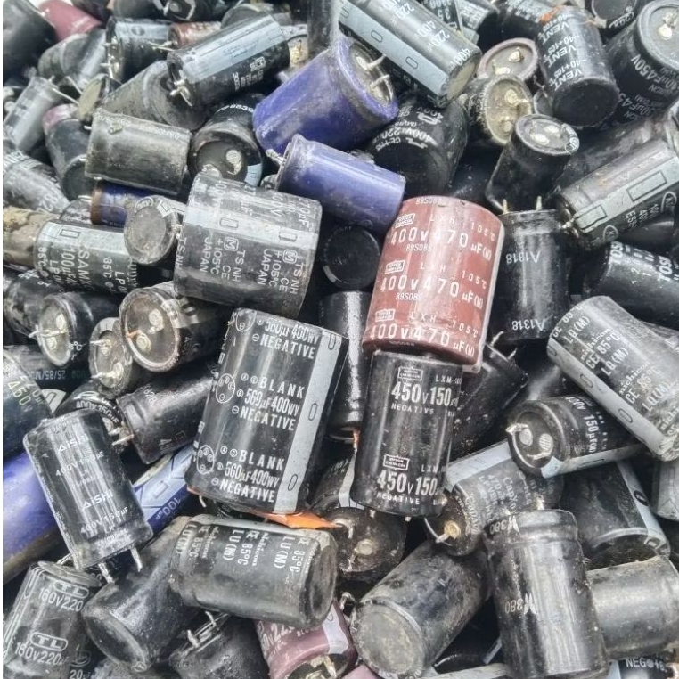 ELCO KILOAN CAMPUR & Elco 450VOL × 150UF COPOTAN 1KG KONDISI MASIH BAGUS