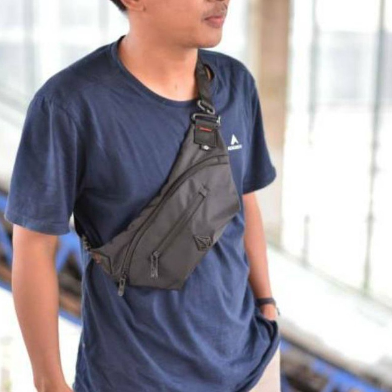 TAS VOLCOM WAISTBAG VOLCOM TAS SELEMPANG VOLCOM SLING BAG VOLCOM LOGO BESI KODE K4H3