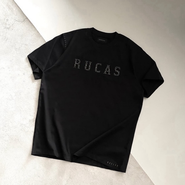 100% ORIGINAL RUCAS "The Initial" Phyton Texture Tee