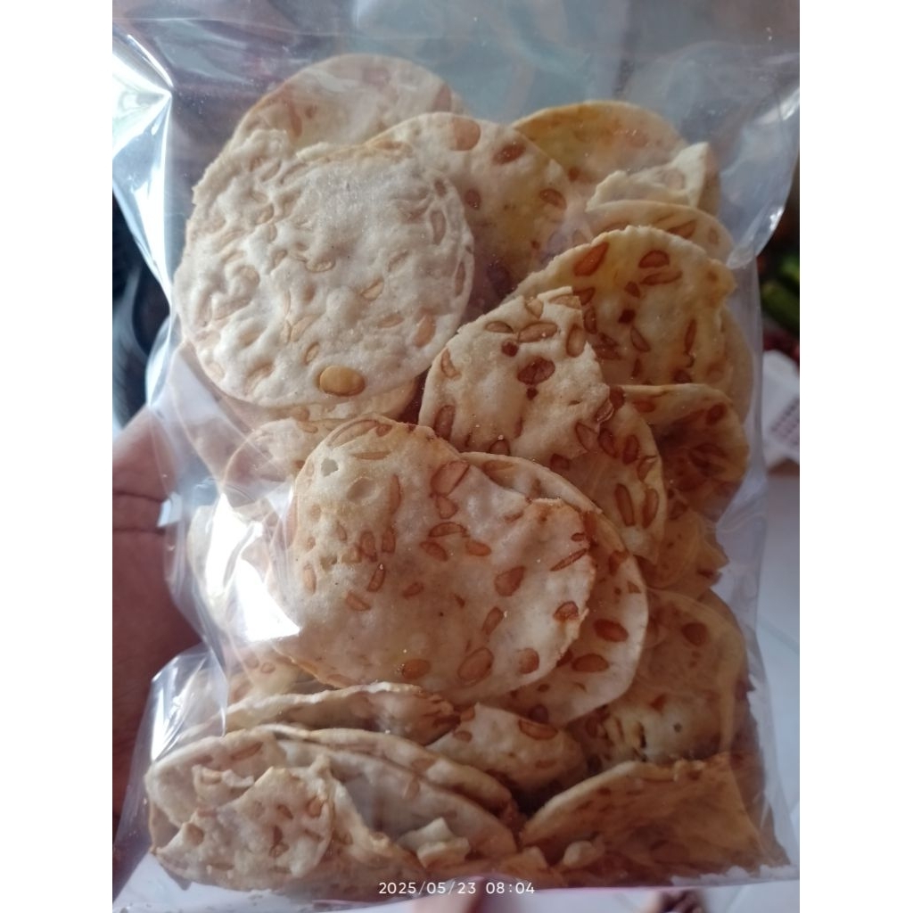 

keripik sagu tempe renyah gurih