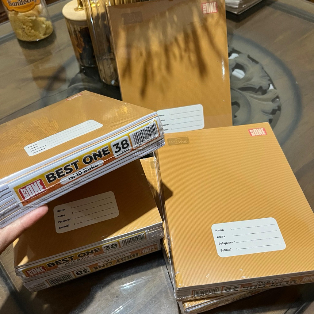 

buku tulis merk best one isi 10 biji (1pack)