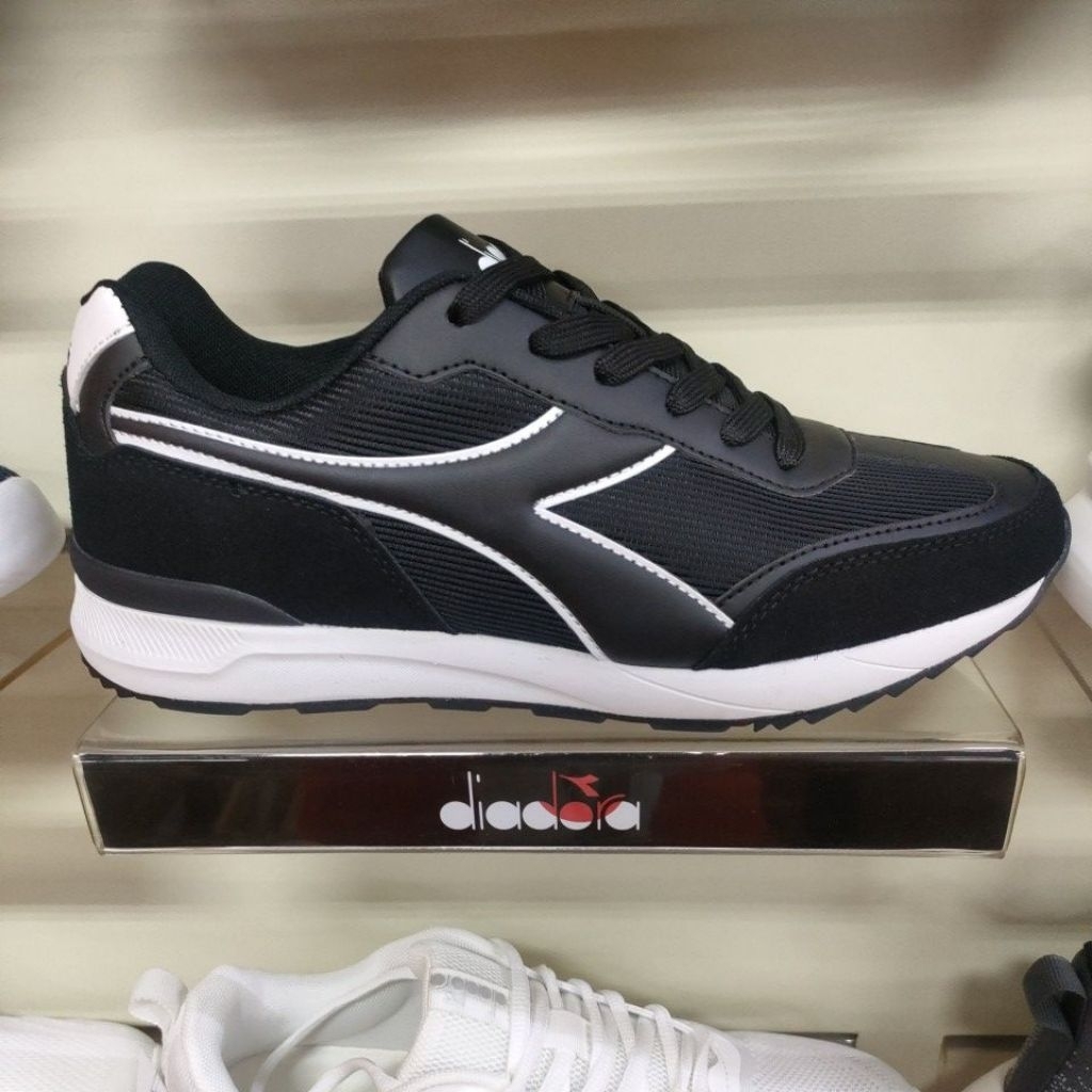 DIADORA NAVIS CASUAL SPORTS MEN