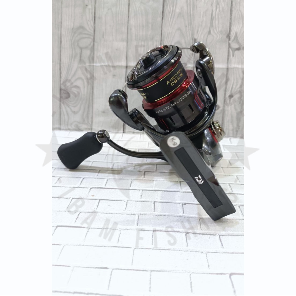 Reel Daiwa Ballistic AIR LT 2025 | 2500-5000 | EMPANG LAUT