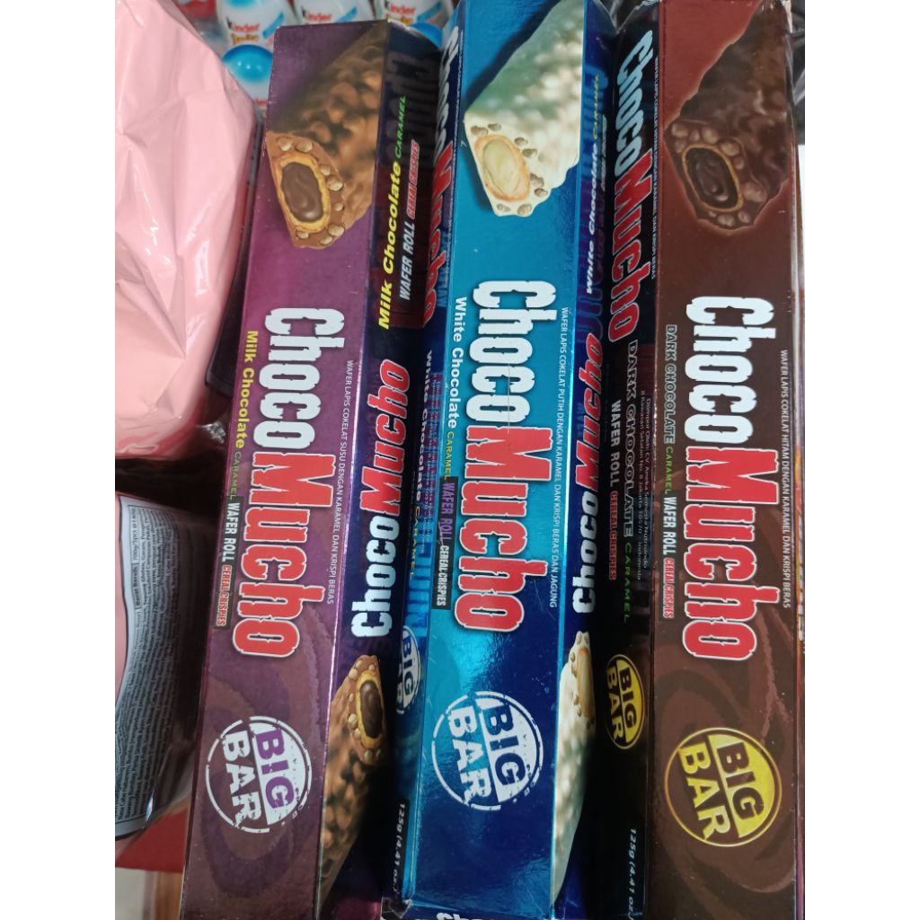 

CHOCO MUCHO BIG BAR MILK/WHITE/DARK 125GR