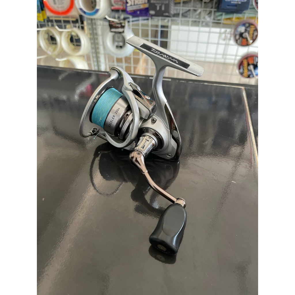 REEL PANCING DAIWA EXCELLER 2004