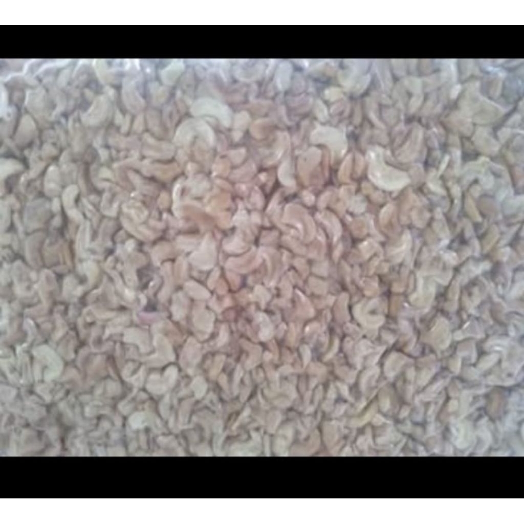 

kacang mede pecahan mentah 1kg snack