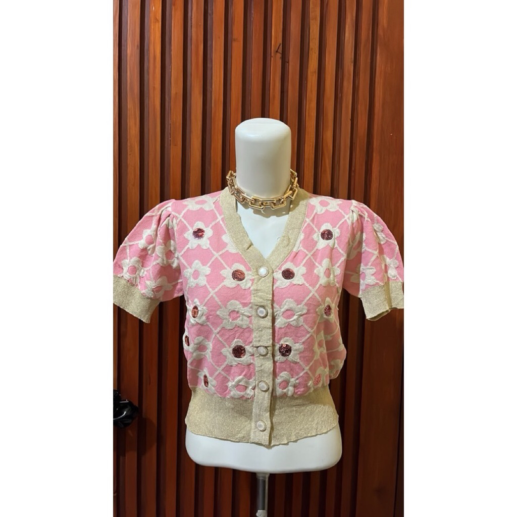 Preloved/Thrift Cardigan Crop Top Korea Cardigan Bunga Daisy Pink Lucu