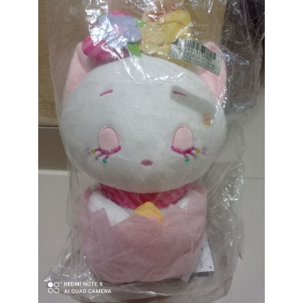 marie cat/ marie cupcake