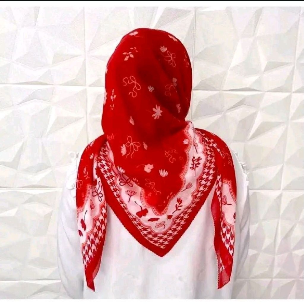 Hijab segi empat voal motif MERAH PUTIH BUNGA hijab 17 Agustus kemerdekaan
