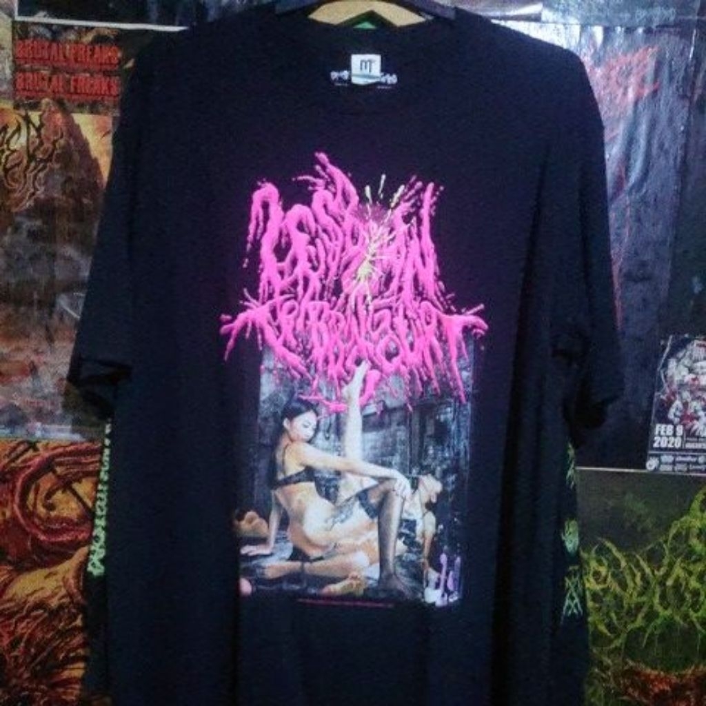 ts lesbian tribbing squirt - one can