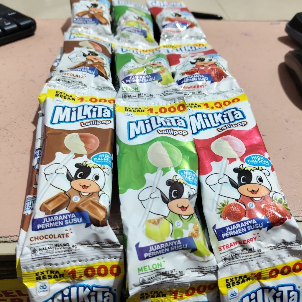 

Milkita Lolipop 1 renceng isi 10 pcs