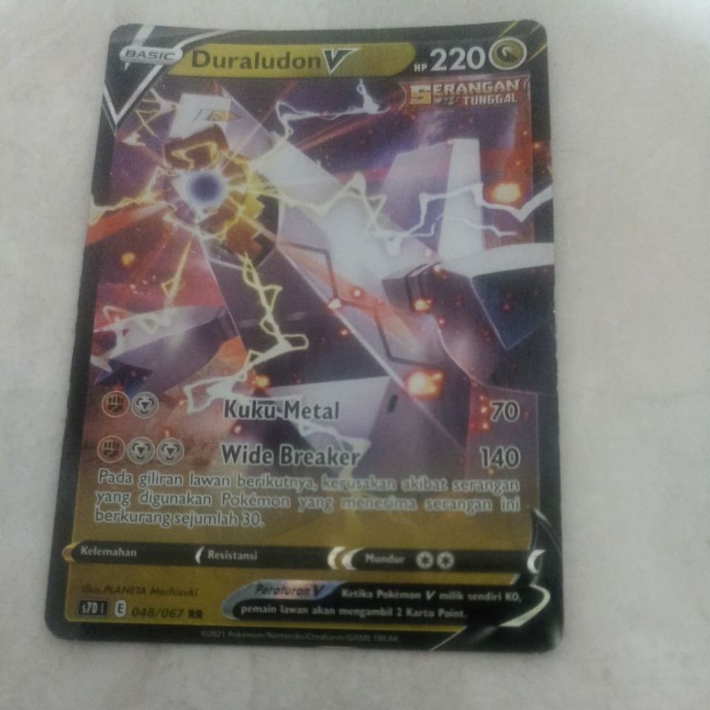 kartu pokemon Duraludon v asli