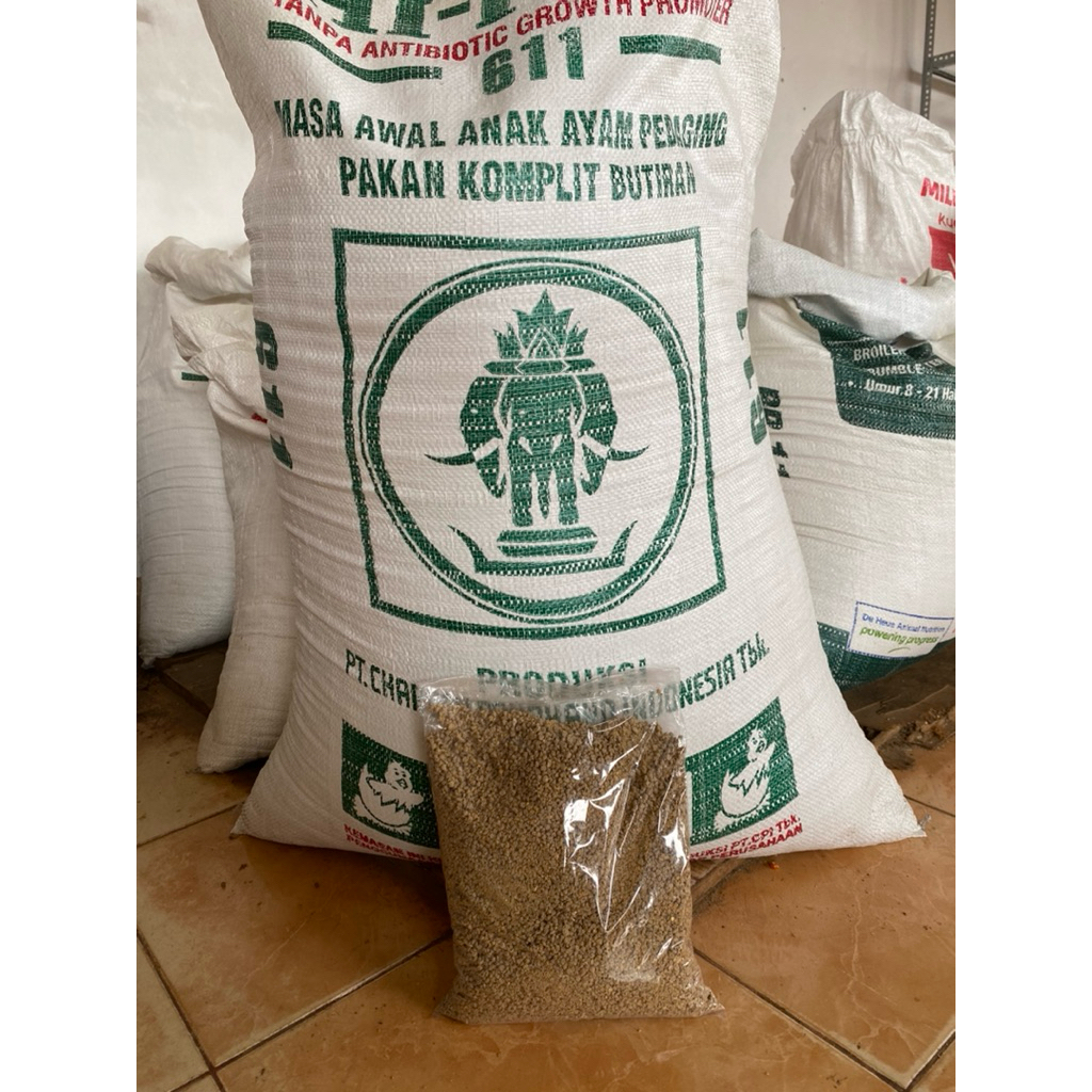 Pakan Ayam Pur Ayam POKPHAND 611, kemasan pack ecer 1 KG