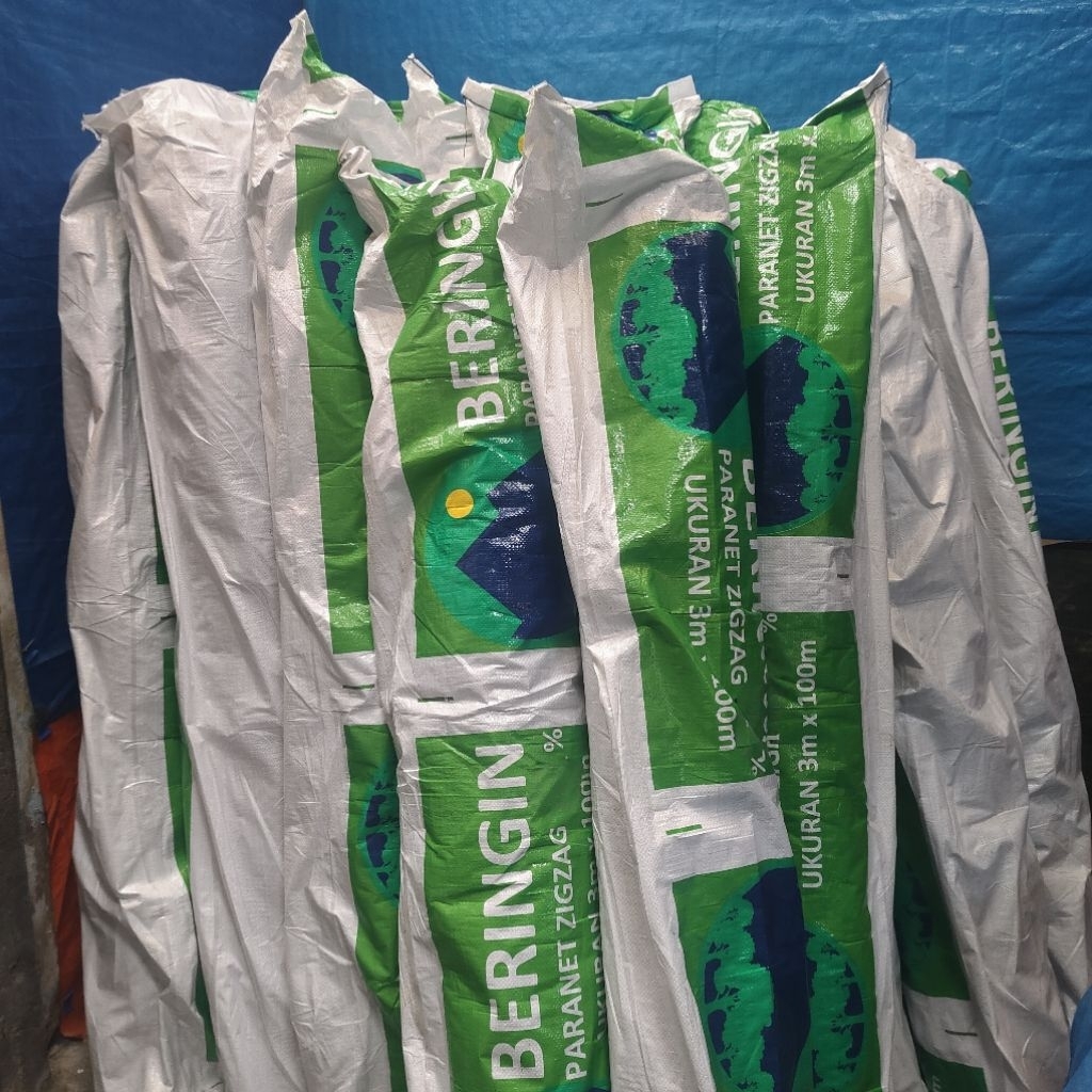 Kyoolaa Jaring Paranet 85% / Paranet Tanaman 1 Roll Panjang 100 Meter Lebar 3 Meter