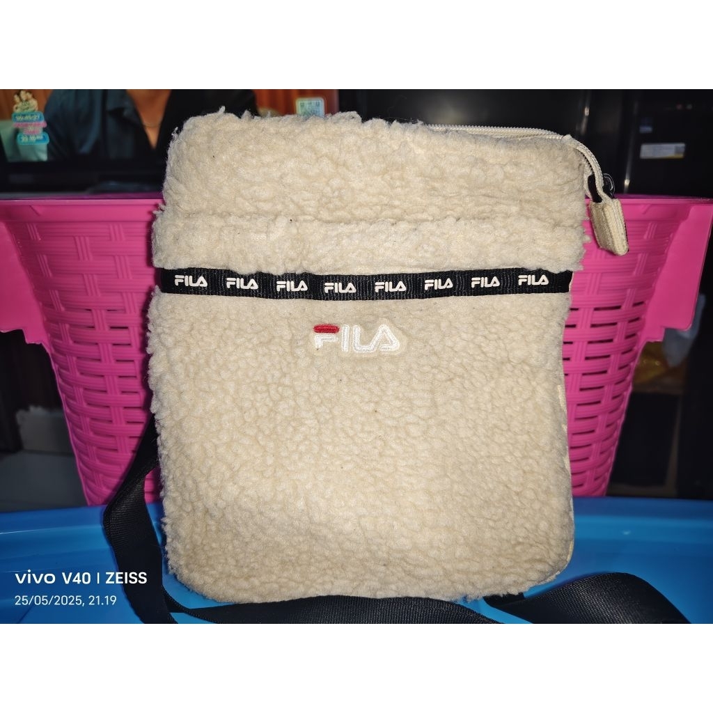 Tas Sling Fila ORI Preloved