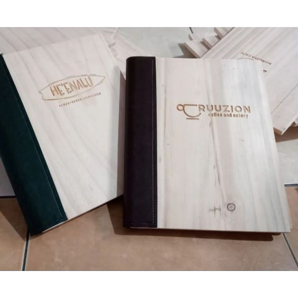 

COVER BUKU MENU BAHAN KAYU ASLI TEBAL 1CM UKURAN A4
